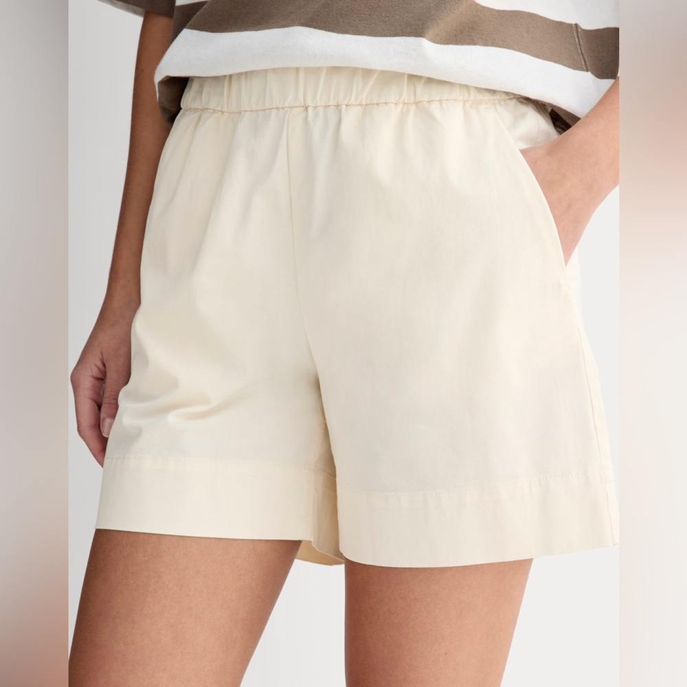 Everlane Easy short